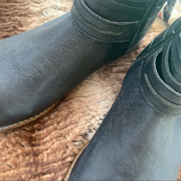 Free People Studio City Wraparound Leather Bootie Distressed Black - Picture 9 of 15